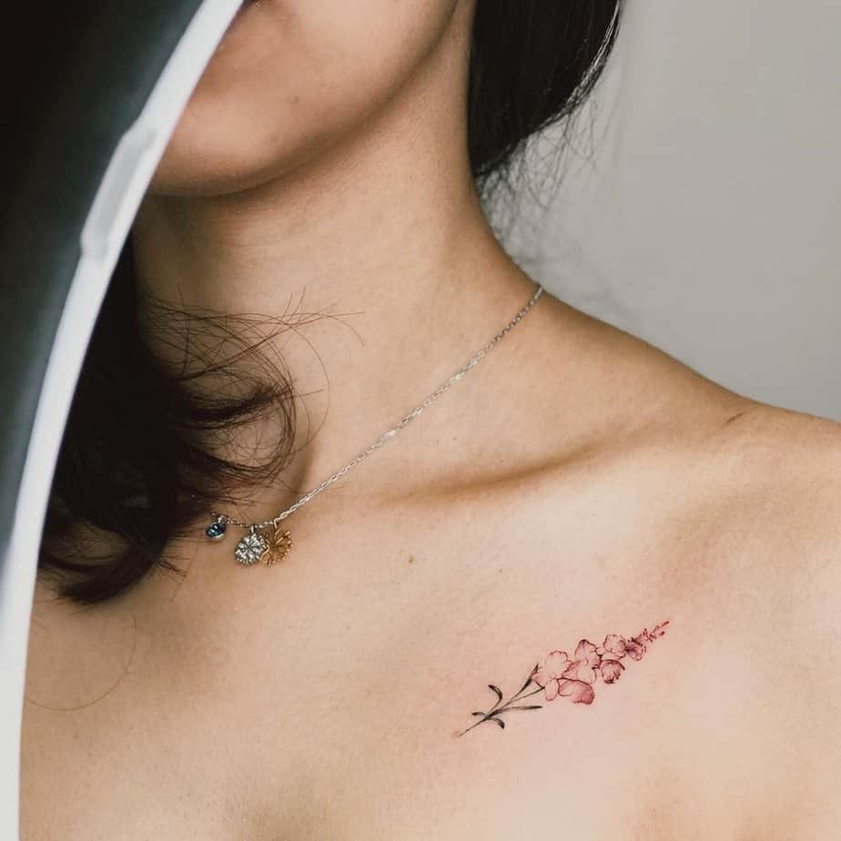 Small gladiolus on the collarbone