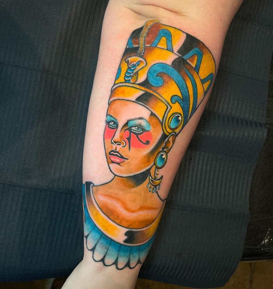 20 Stunning Nefertiti Tattoo Designs That Are Fit For A Queen
