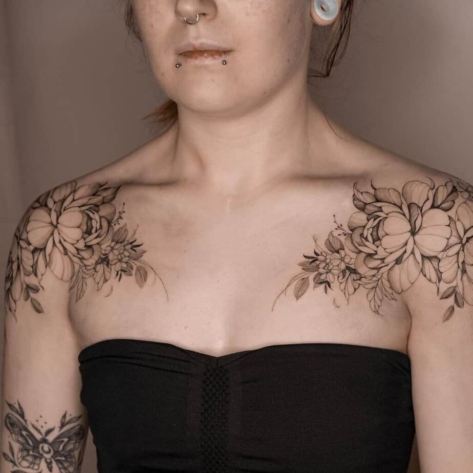 14. Matching floral tattoos