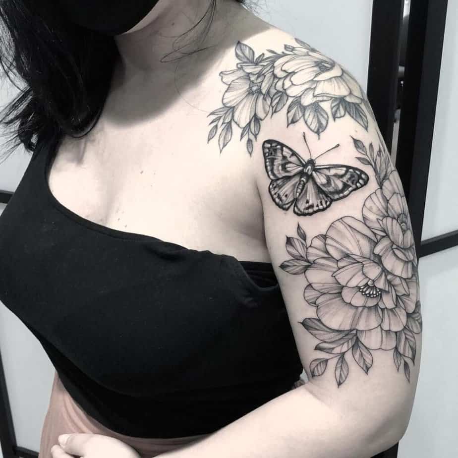 6. Realistic butterfly