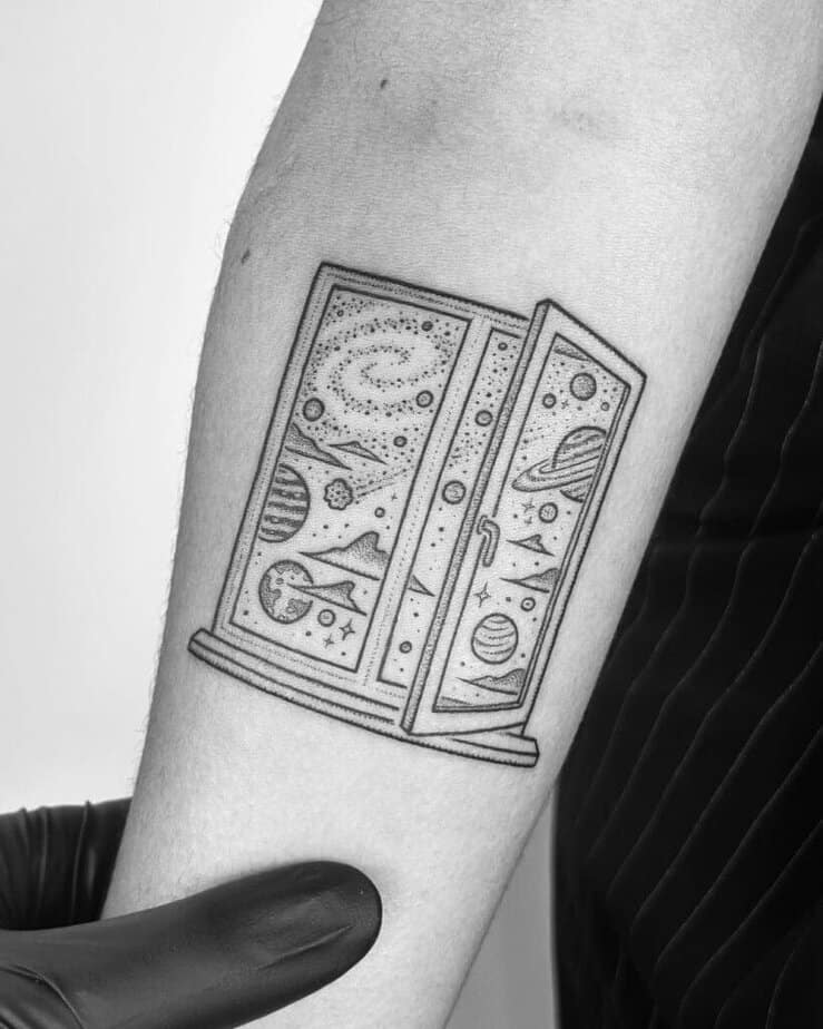 Black (and gray) space tattoos