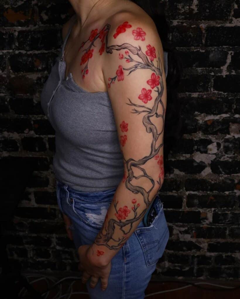 14. Cherry blossom sleeve