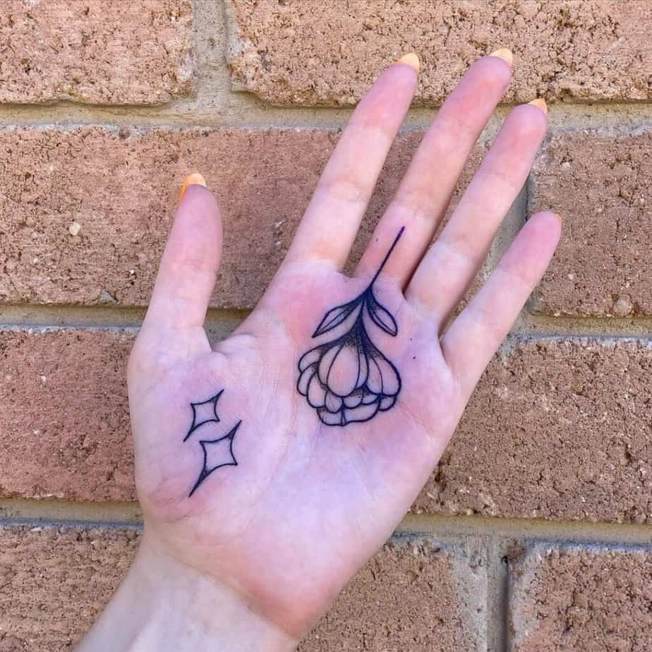 21 Thrilling Palm Tattoo Ideas That'll Suit Your Personality