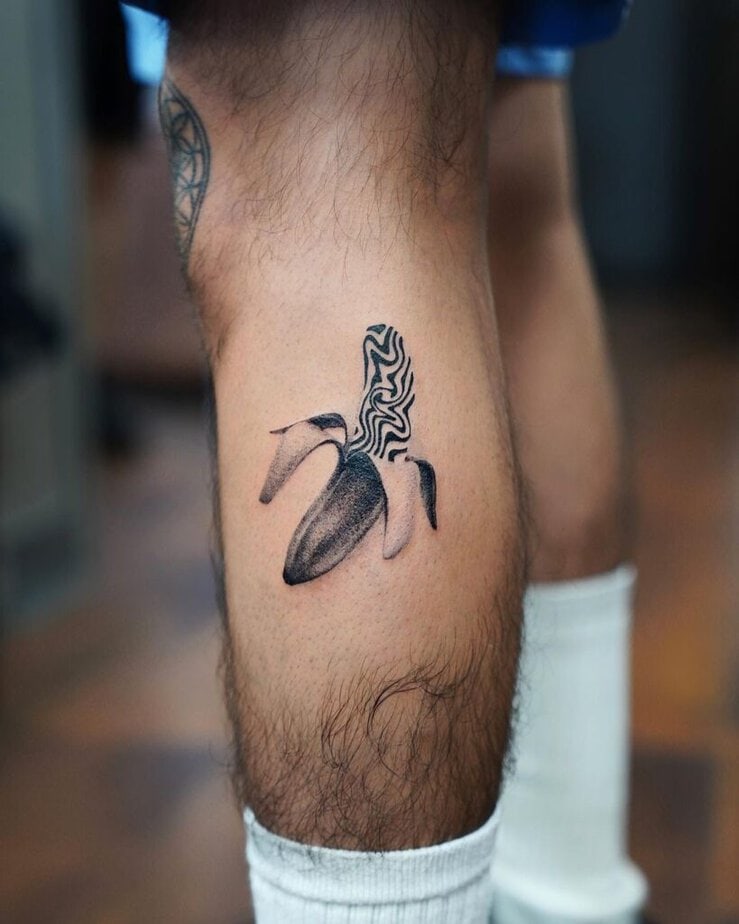 18. An abstract banana tattoo