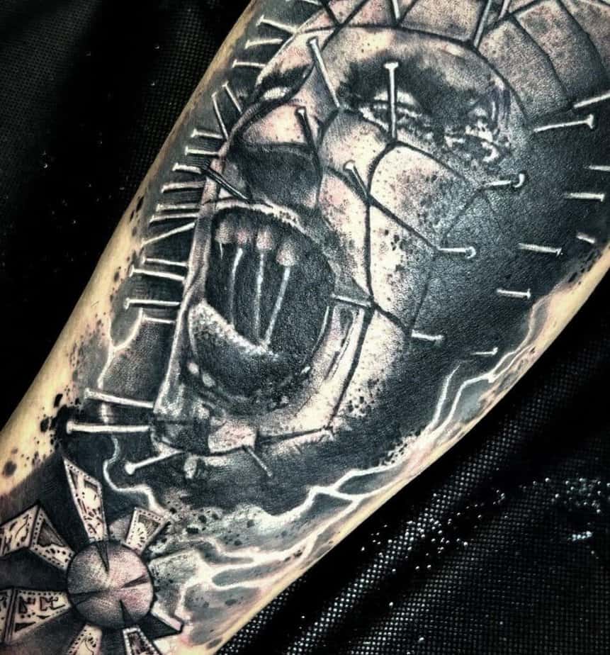 Hellraiser (Pinhead)