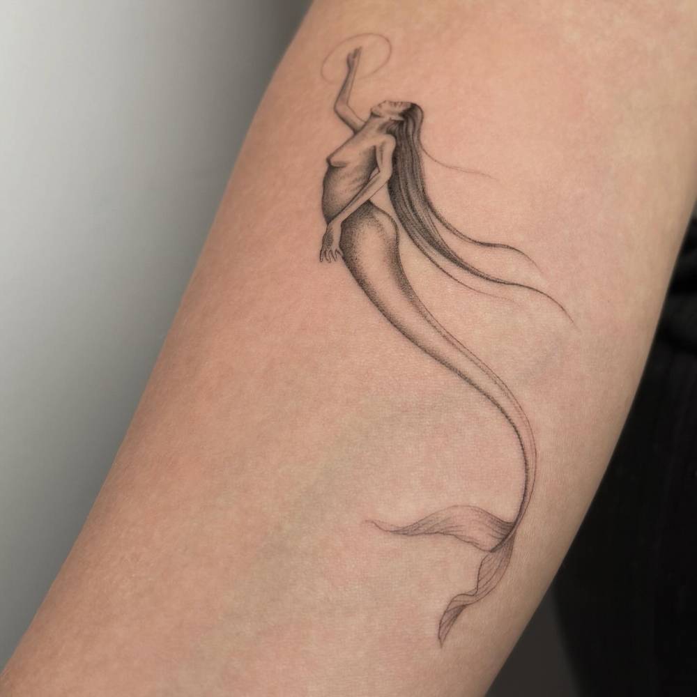 Reaching-for-the-stars siren