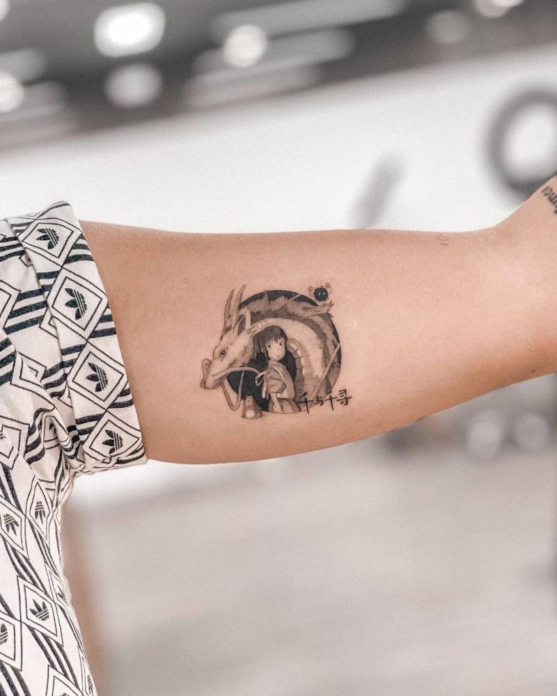 Haku and Chihiro in a circle design