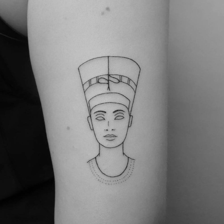 Nefertiti line art
