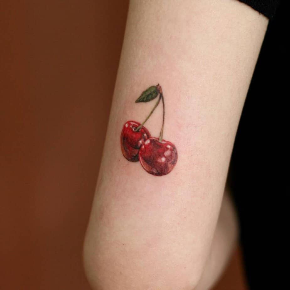 A sweet cherry vine (forearm)