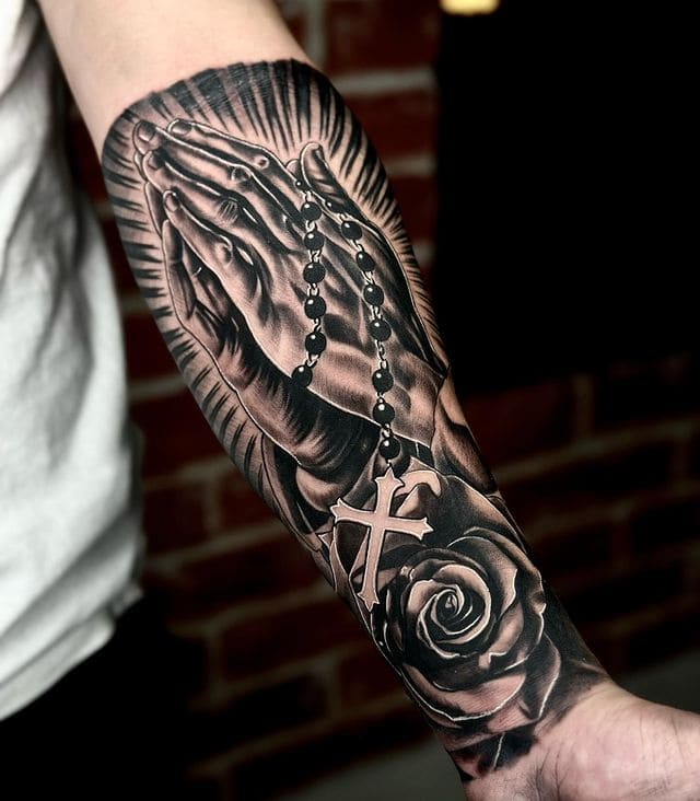 21 Inspiring Praying Hands Tattoos To Feel Safe And Guarded