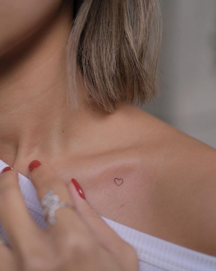 10. A tiny collarbone tattoo