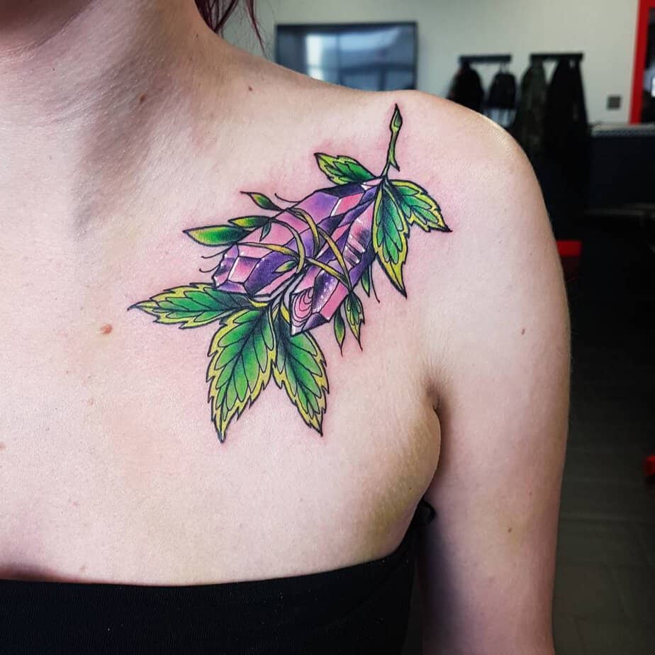 Purple-crystal-and-poison-ivy